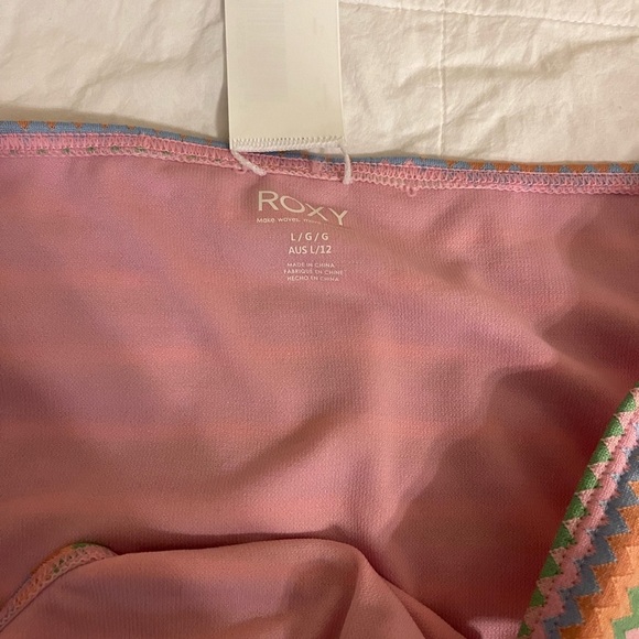 NWT Roxy Bikini Bottoms L - Picture 3 of 3